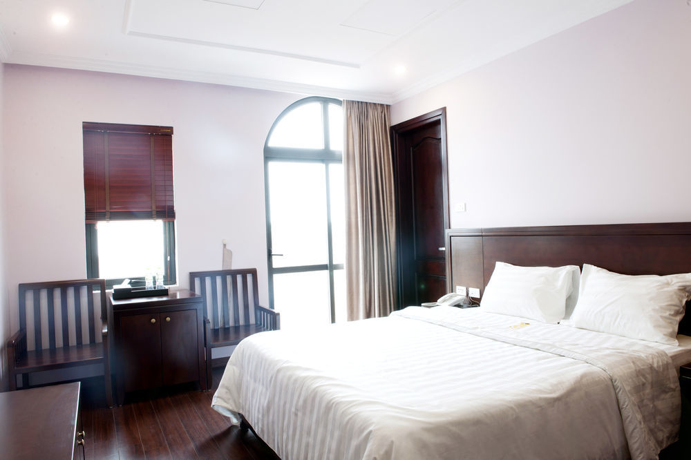 Binh Anh Hotel Hanoi Exterior photo